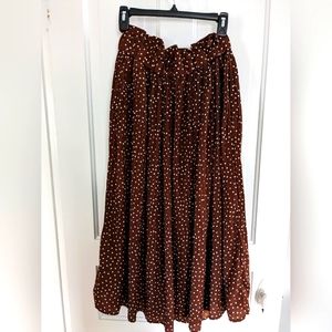 Midi pleated skirt